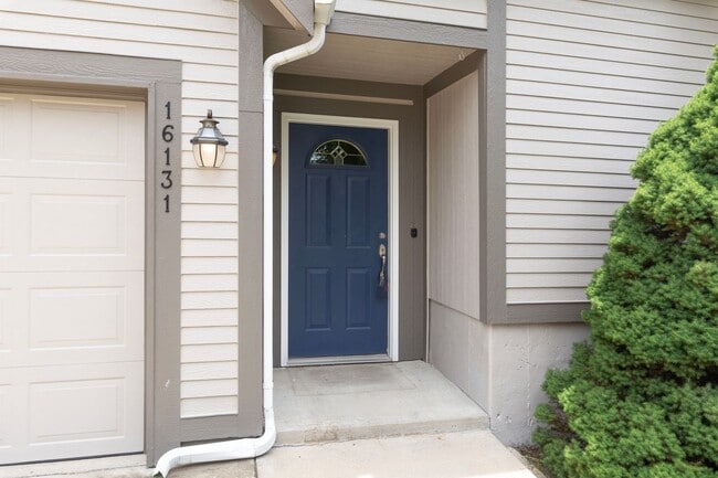 16131 S Matt Ct