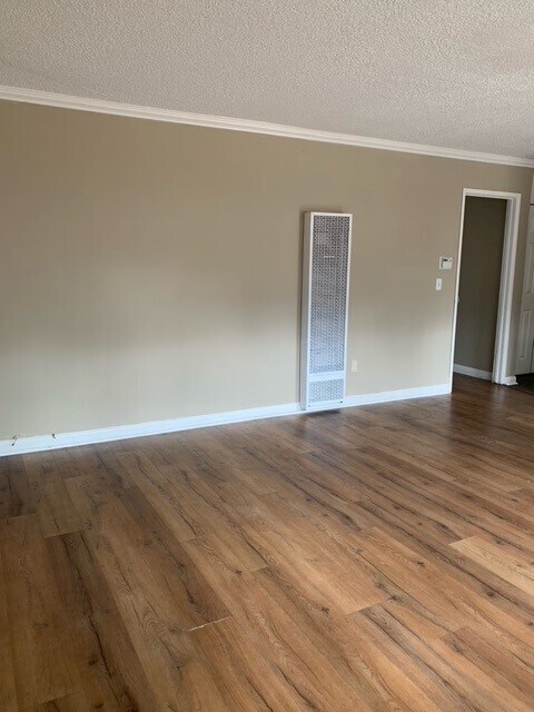 Photo - Stoney Point Apartments