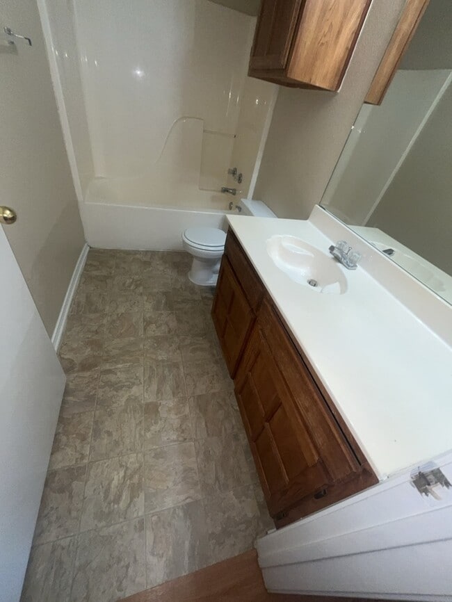 Photo - 2nd floor apartment water included! walking distance to Old town! Easy access to highway!