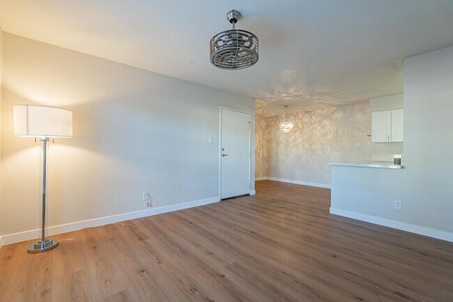 Photo - 5995 N 78th St Unit 1107