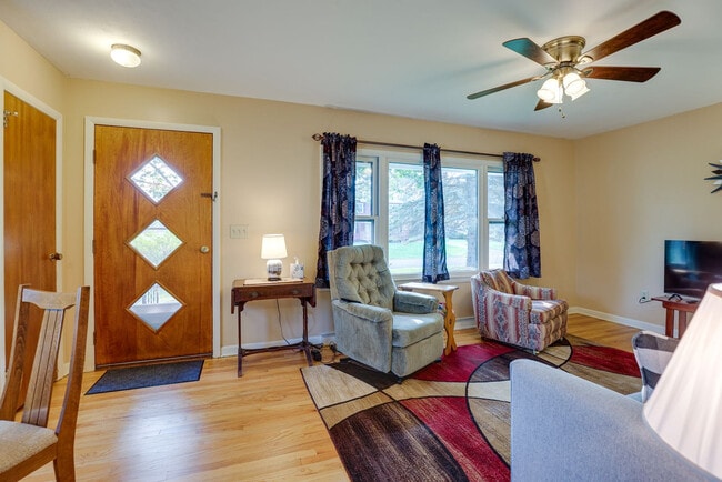 2 Deo St Unit SI ID1546340P