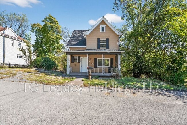 Photo - 109 Howard St