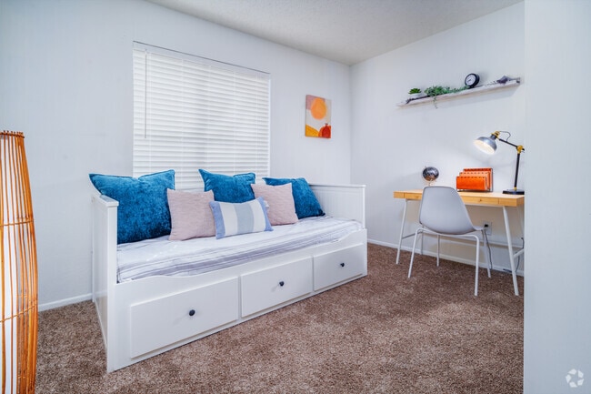 2BR, 1BA - 780SF Bedroom 1