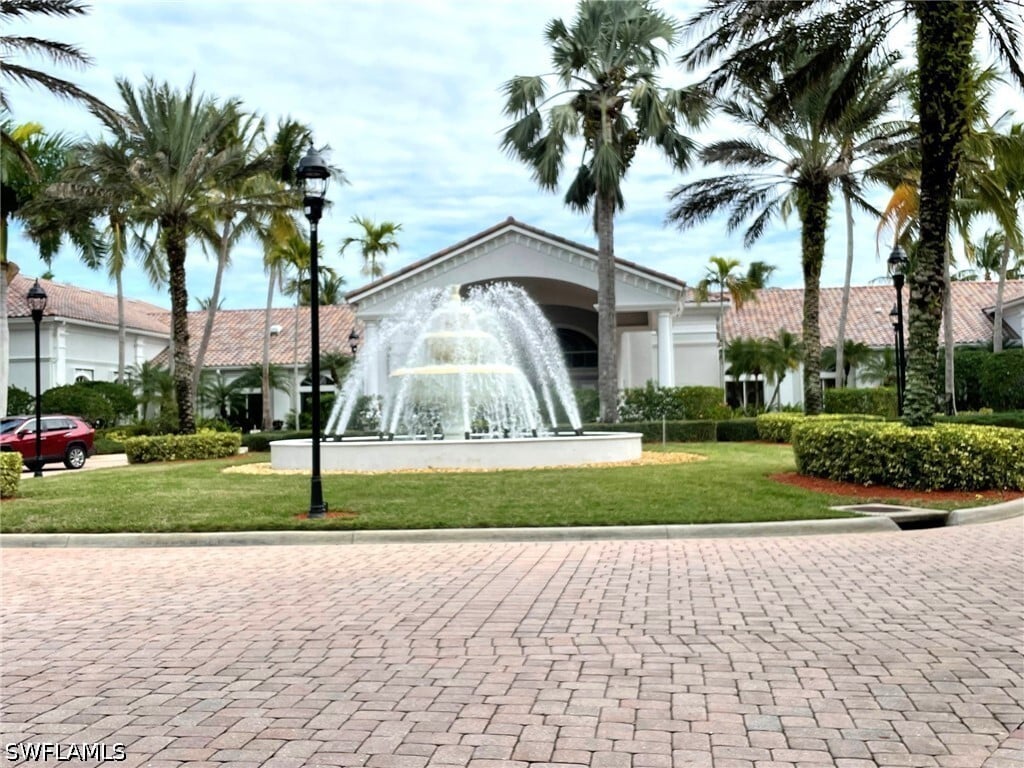 Photo - 20319 Castlemaine Ave