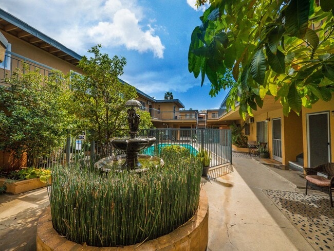10736 Magnolia Blvd