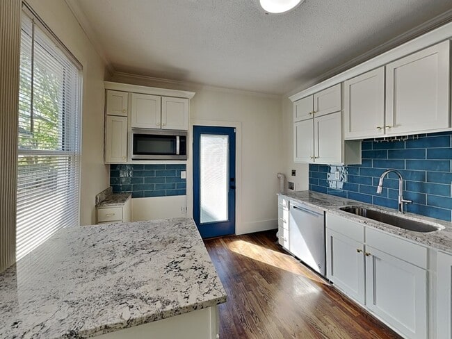 Photo - 815 N Watkins St