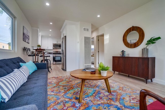 Photo - 2212 E 15th St