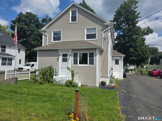 11 Ames Ave