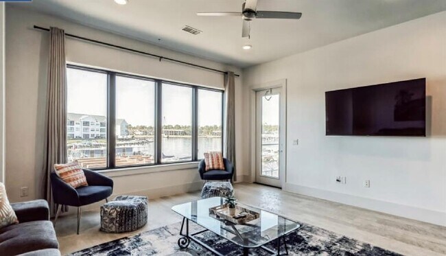 Photo - 15260 TX-105 Condo Unit 102