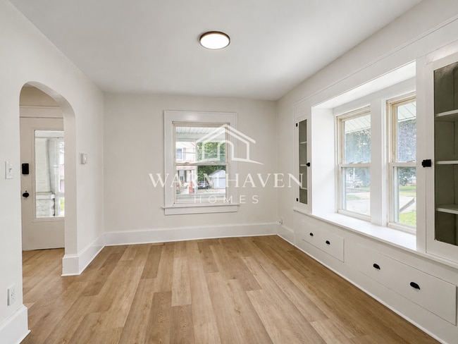 Photo - 2137 12th St SW