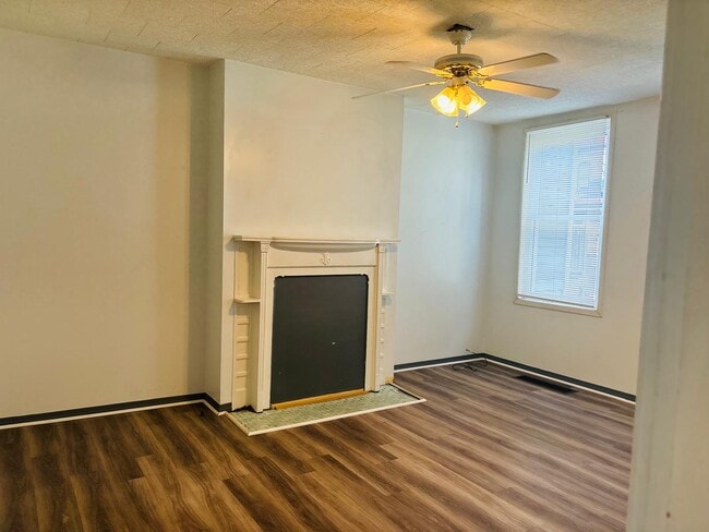 Photo - 5551 Columbo St Unit 1