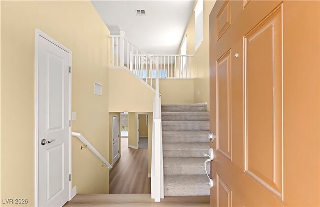 Photo - 1156 Via Laterna