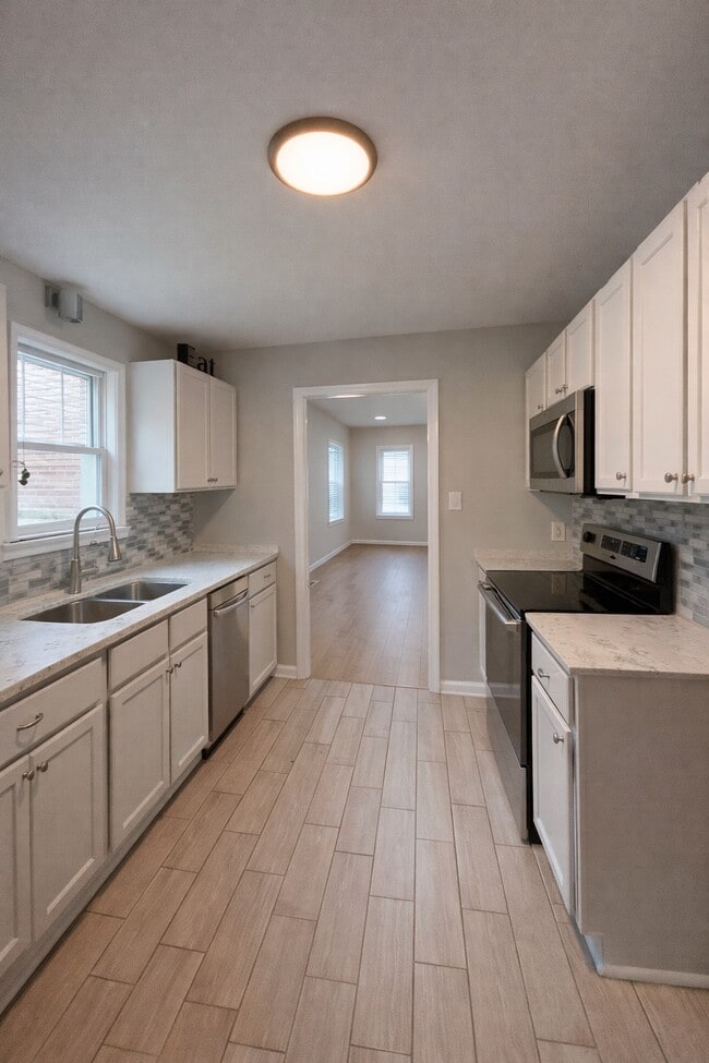 Photo - 117 Jennifer Ln SW