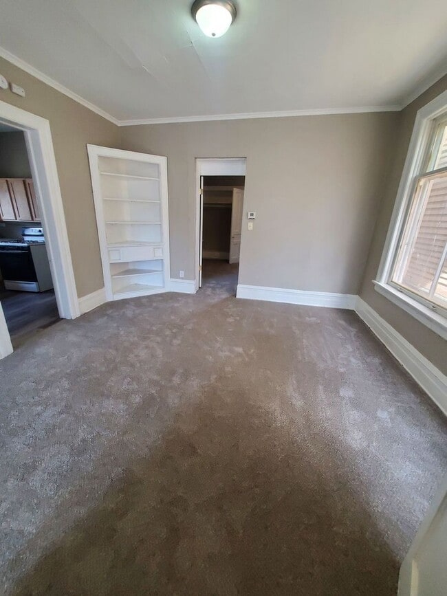Photo - 2458-2460 W Juneau Ave. Unit 2458 Lower Front