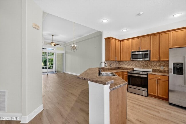 Photo - 166 Sedona Cir