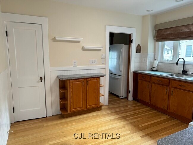 Photo - 343 Arlington St