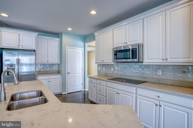 Photo - 101 Beaufort Ct