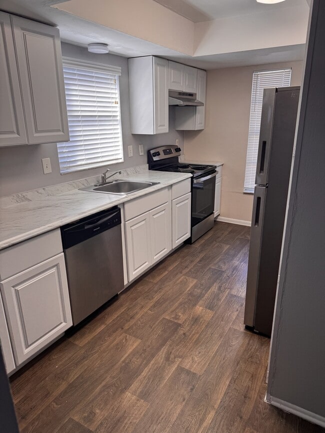 Building Photo - 4013 78th St W