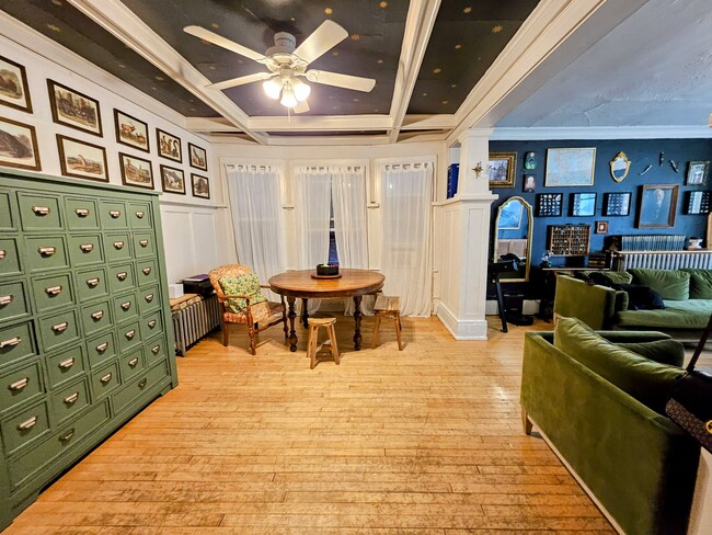 Photo - 2622 N Stowell Ave Unidad E