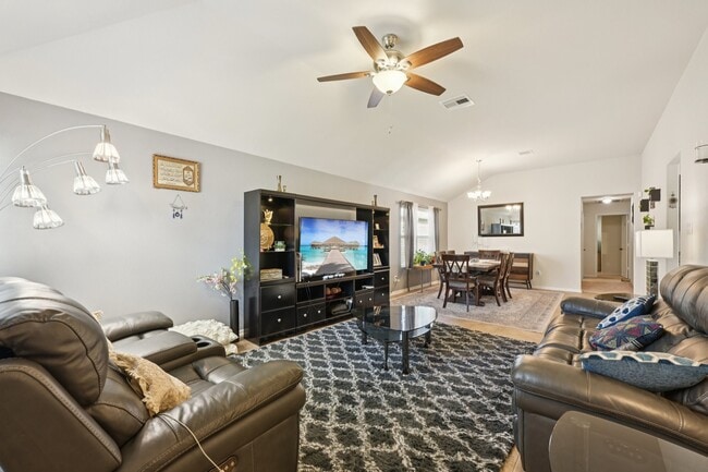 Photo - 2222 Mountain Quail Wy