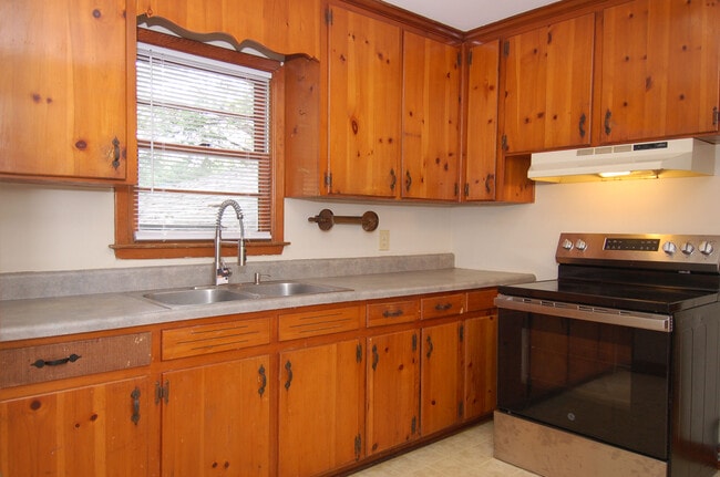 Photo - 3208 Ruffin St