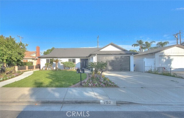 752 Rio Del Sol Ave