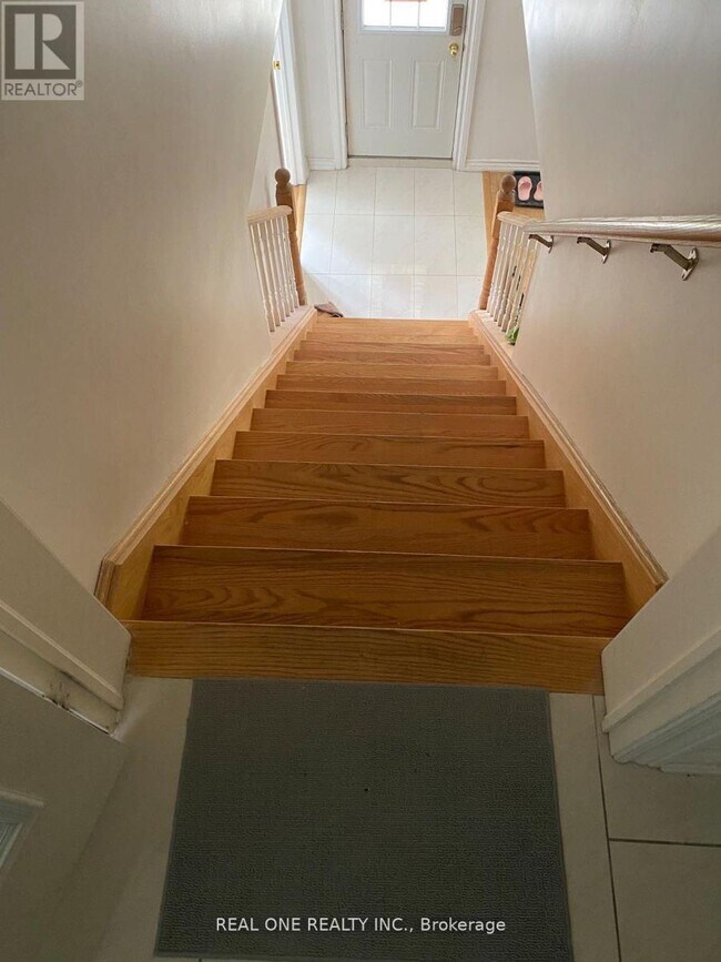 Photo - 43 Estrella Cres