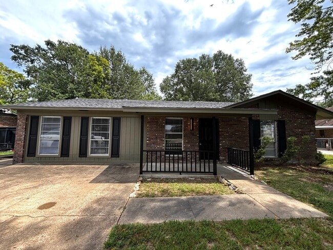 Photo - 4603 Verbena St