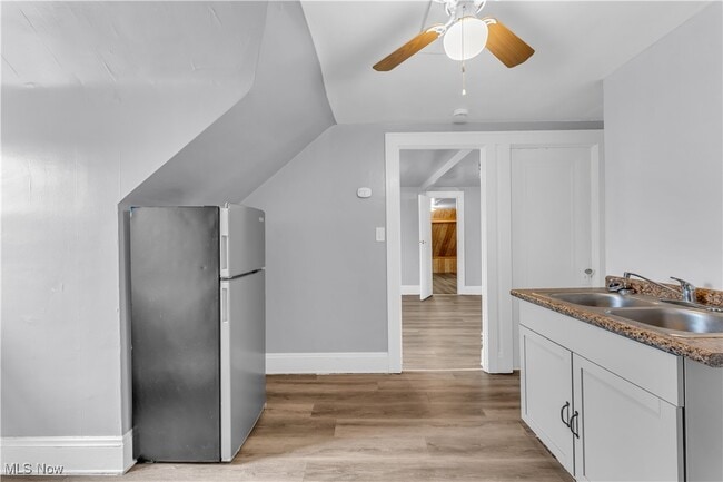 Photo - 2911 Ludlow Rd Unidad 3