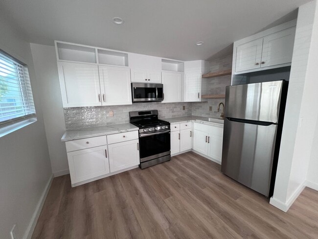 Building Photo - 6542 Sabado Tarde Rd Unit 2