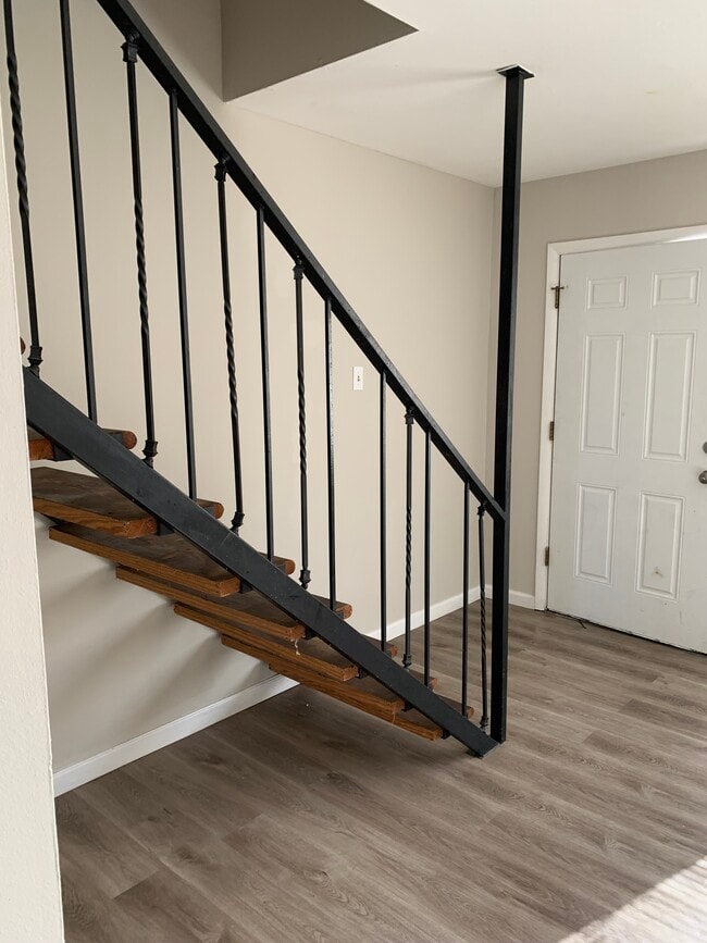 Photo - 7510 Hazelcrest Dr Unit 6