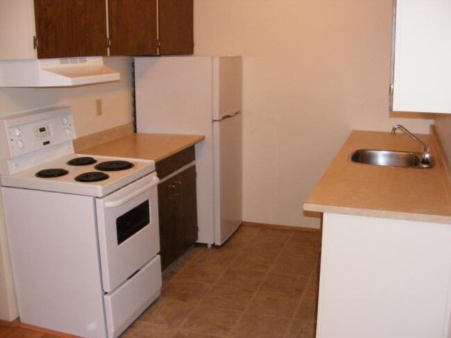 Photo - Parkside Manor