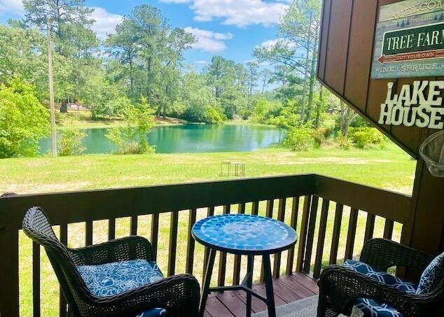 Building Photo - 108 Lakeside Villla Unit 108 Rental