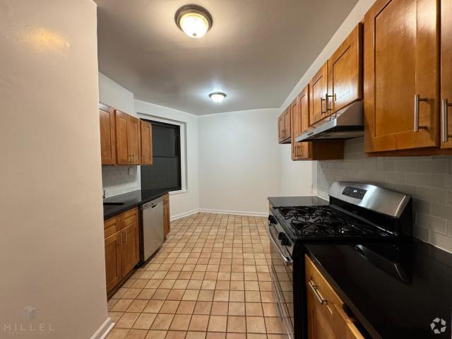 Building Photo - 2 bedroom in FLUSHING NY 11358 Unit 3GN Rental