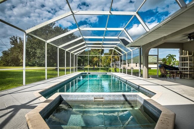 27406 Tierra Del Fuego Cir