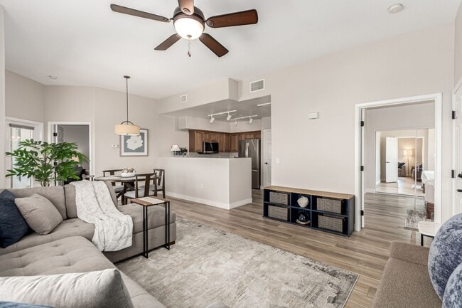 Photo - Stunning furnished 2-Bedroom Condo with Mountain Views!