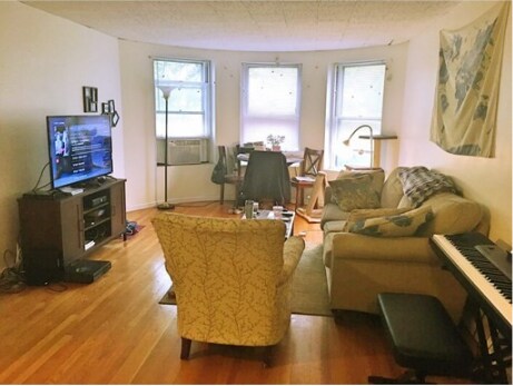 Photo - 198 Saint Paul St Unit 4