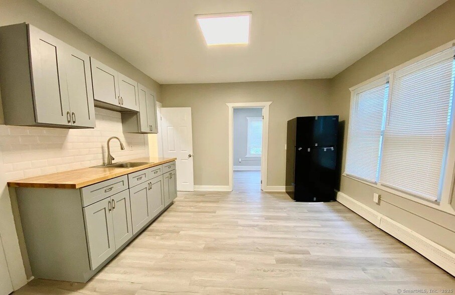 Photo - 87 Caroline St Condo Unit 2