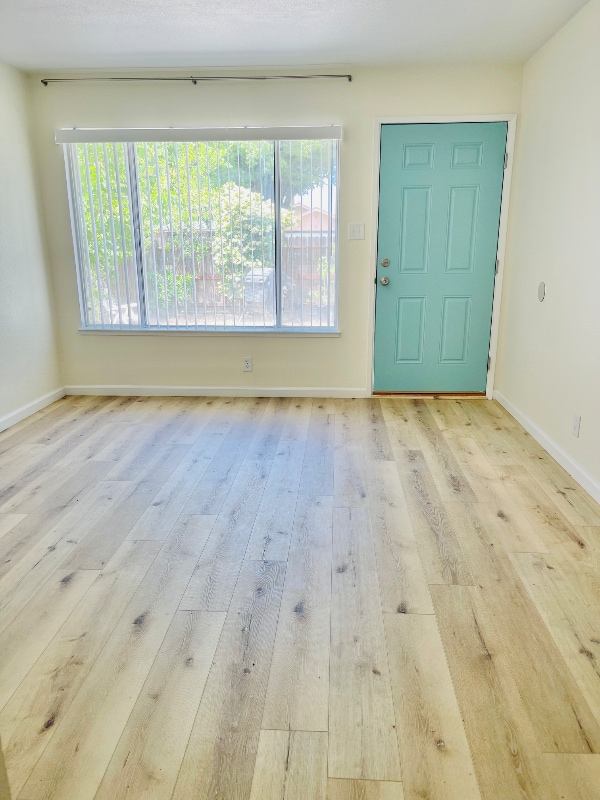 Photo - 1812 Rose Ave