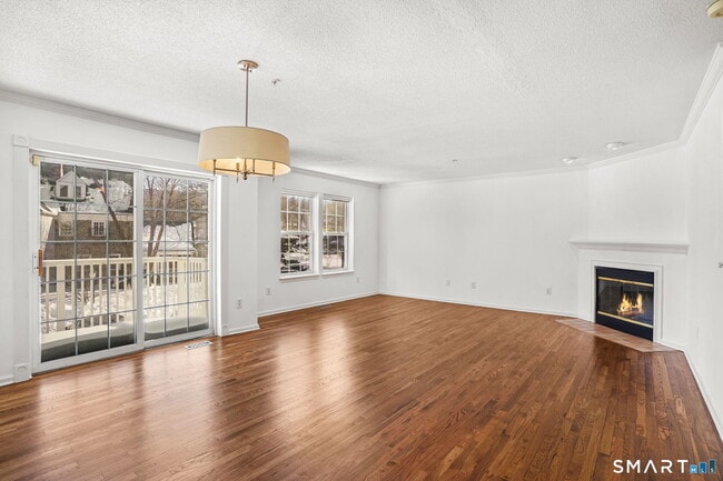 Photo - 631 Danbury Rd Unit APT 28