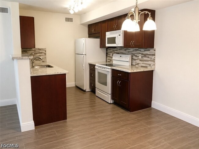Photo - 12750 Equestrian Cir Unit 3004