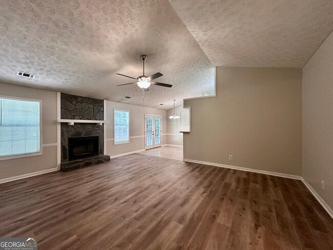 Photo - 3372 Tia Trace NW