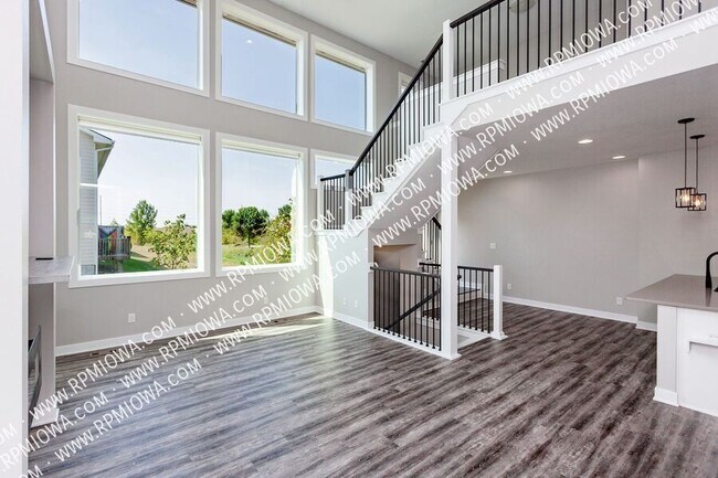 Photo - 1508 Mocking Bird Ln