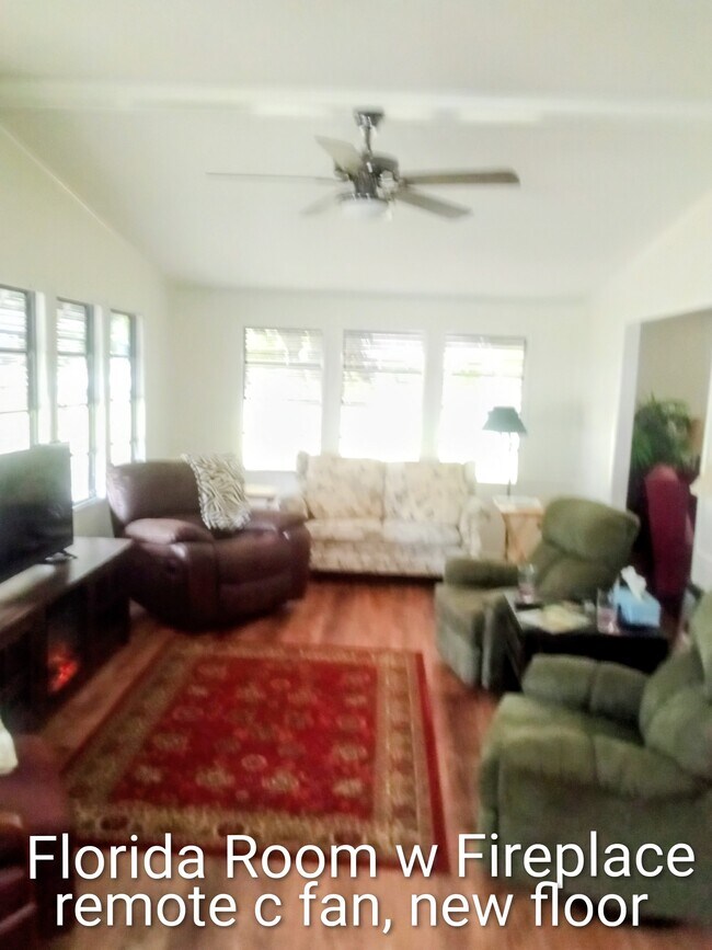 Photo - 701 Harper Pl