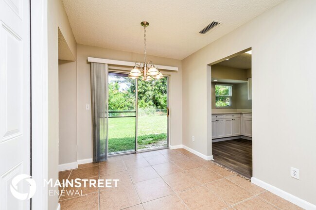 Photo - 18608 Sebring Rd