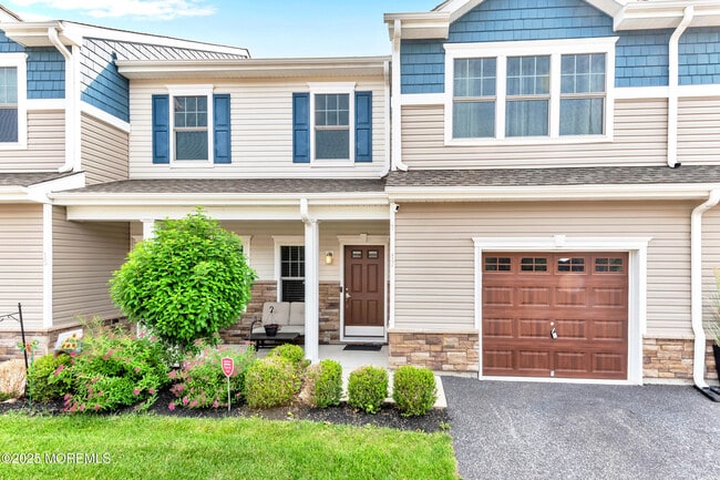 Photo - 17 Rockingham Way