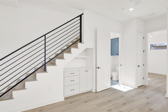 Photo - 6119 Atwood St