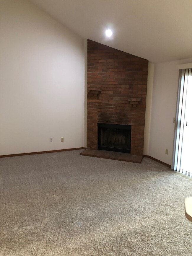 Photo - 3911 NW 166th Dr