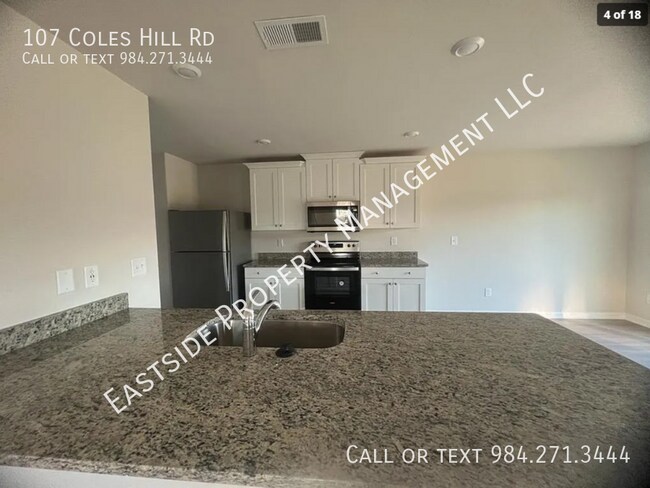 107 Coles Hill Rd-