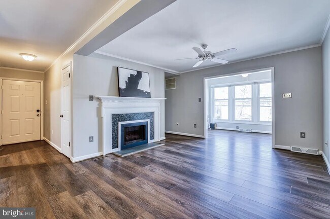 Photo - 241 Loudoun St SW Unidad 241 Loudoun Street SW